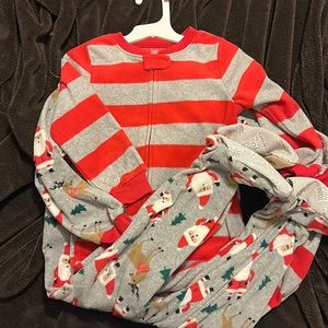 NWT Carters 2t Christmas sleepers!